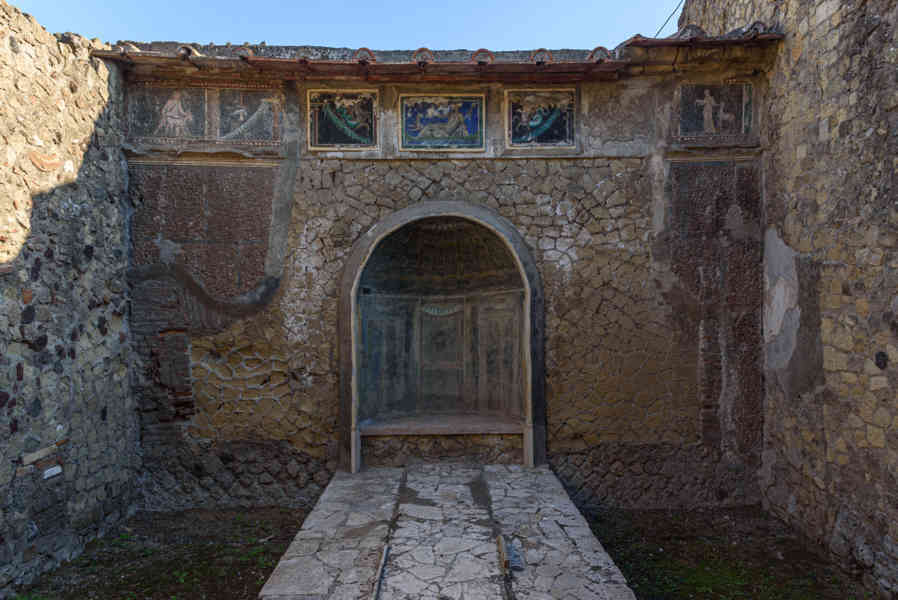 214 - Italia - Herculano - parque arqueológico de Herculano - Casa del Esqueleto.jpg